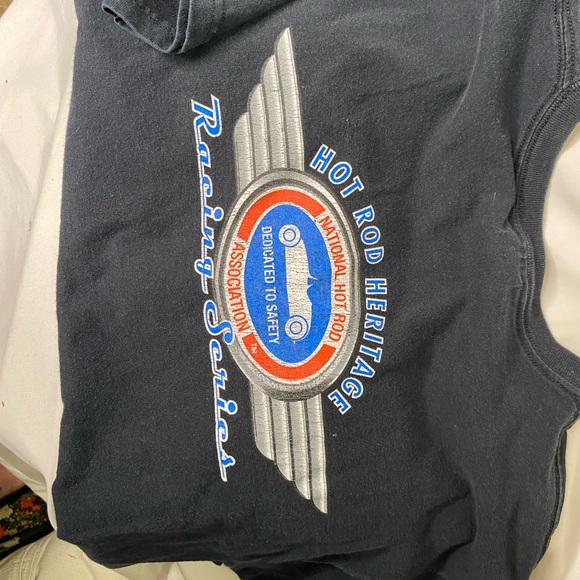 Gildan Black Short Sleeve Tee - Picture 3 of 3